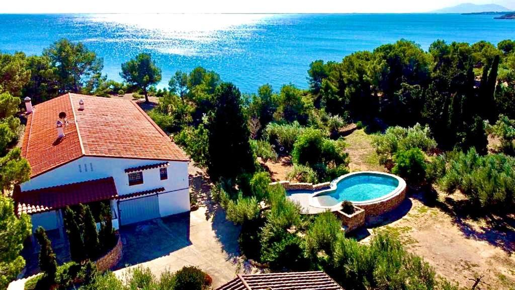 Lacasadelmarametlla Villa